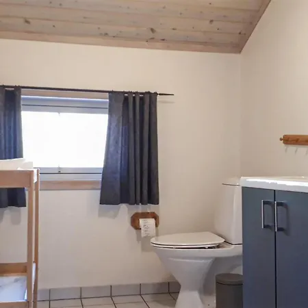 Jervehiet - 4 Semesterbostad Dolemo